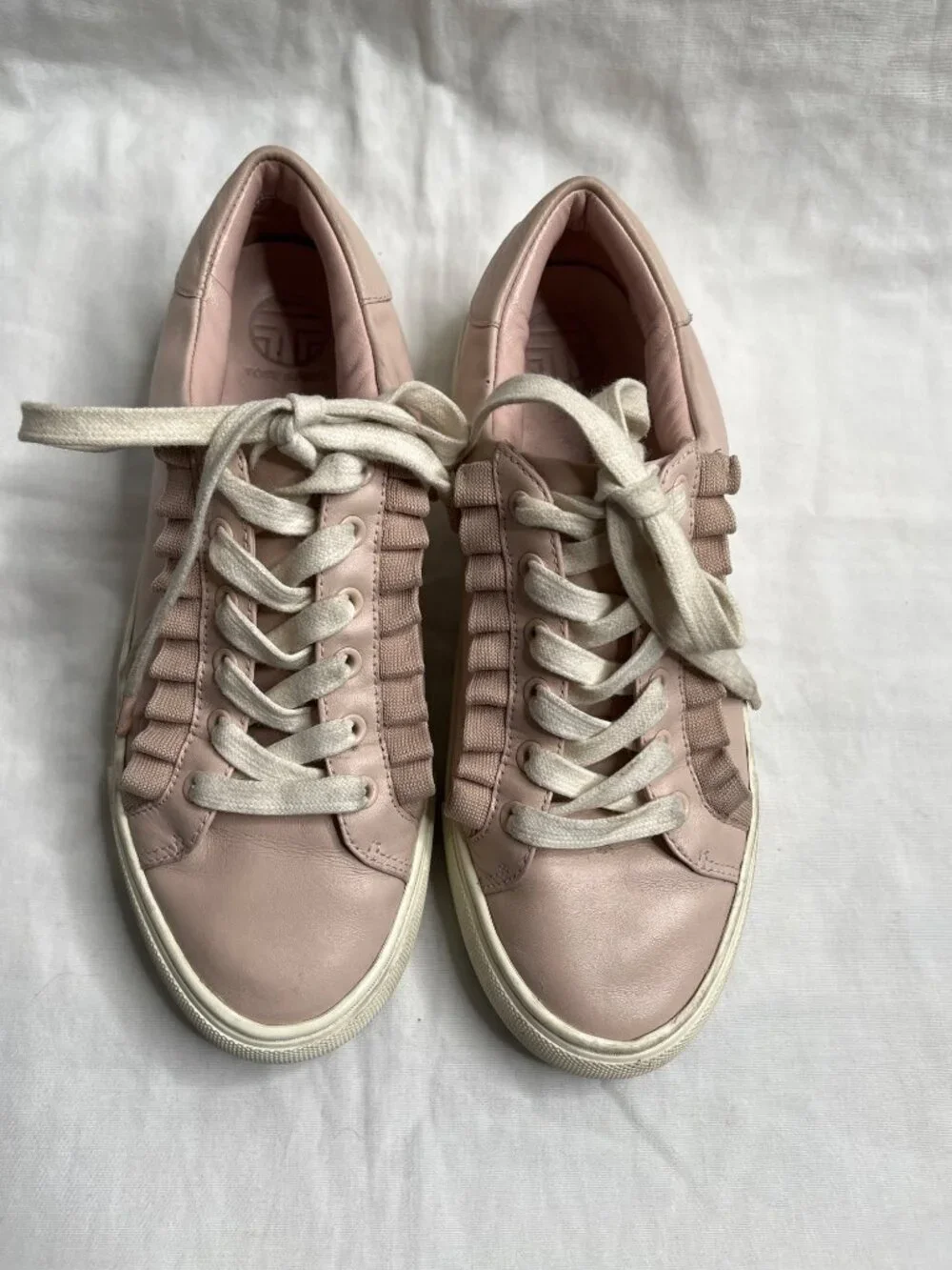 Tory Burch Sport Pink Leather Low-Top Ruffle Life Style Sneakers Womens Size 7.5 - Picture 3 of 8